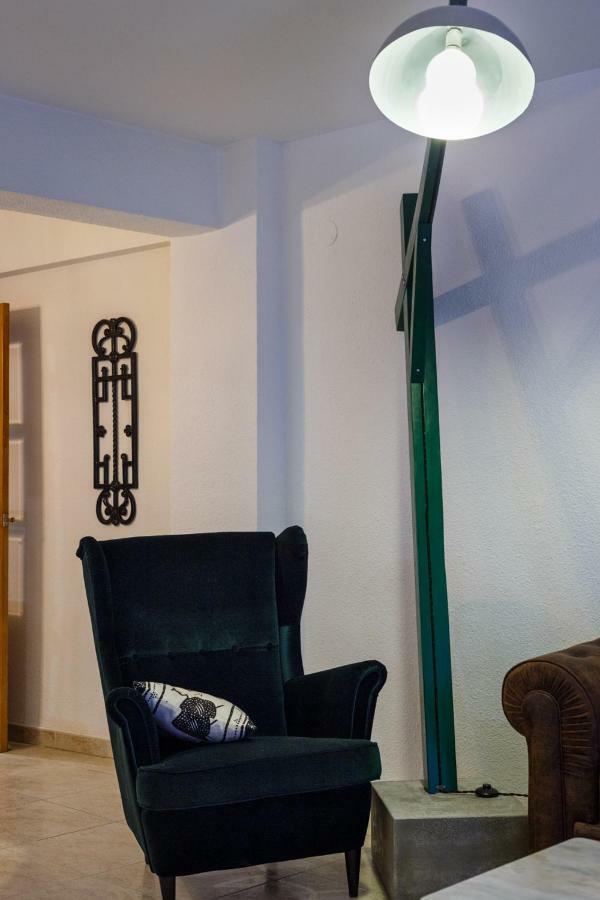 دينايا Jazz Apartment المظهر الخارجي الصورة