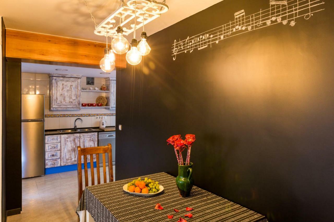 دينايا Jazz Apartment المظهر الخارجي الصورة